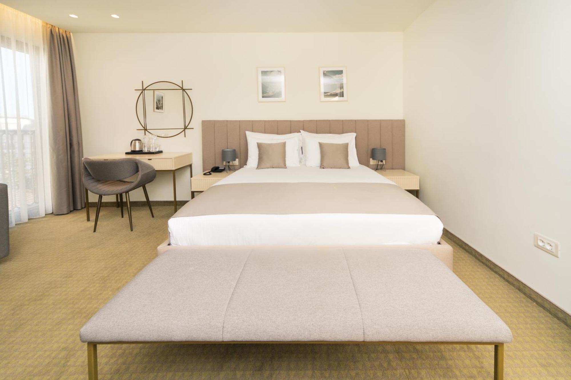 Hotel Pima Budva Kültér fotó