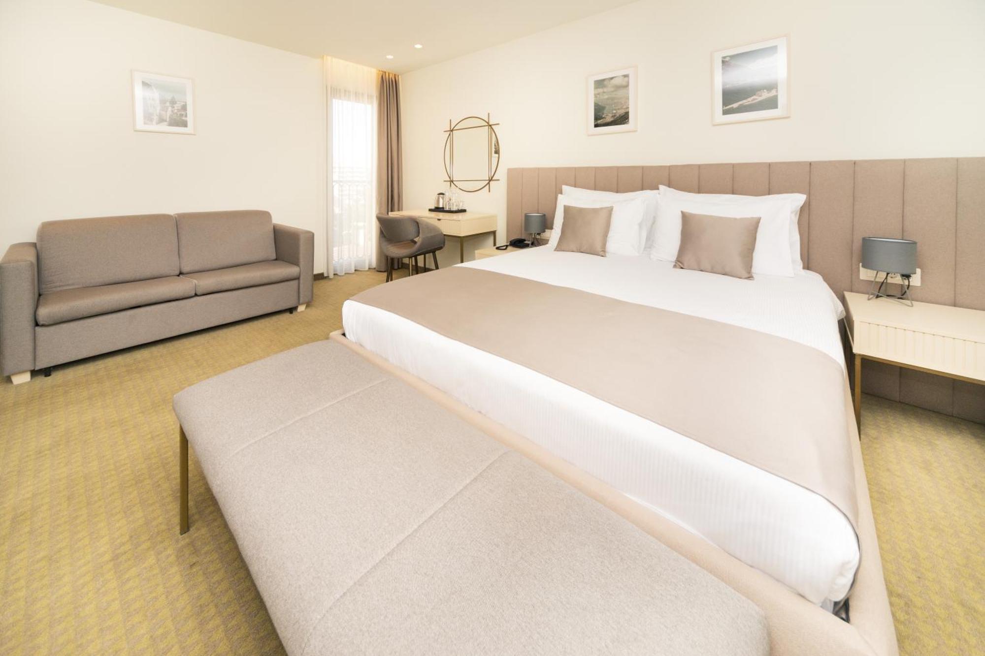 Hotel Pima Budva Kültér fotó